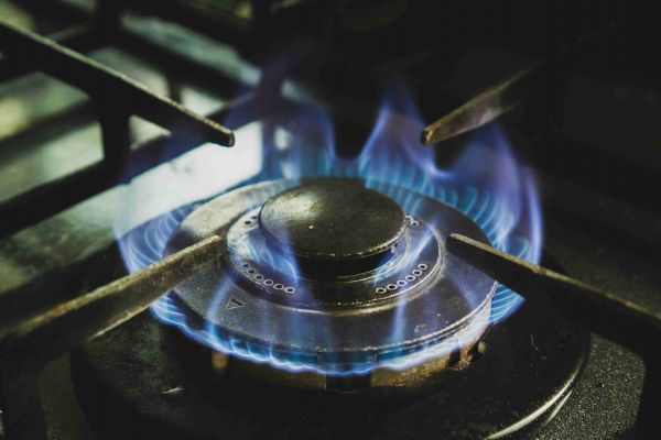 Botija de G&aacute;s Solid&aacute;ria: apoio de 25 &euro; mant&eacute;m-se at&eacute; dezembro
